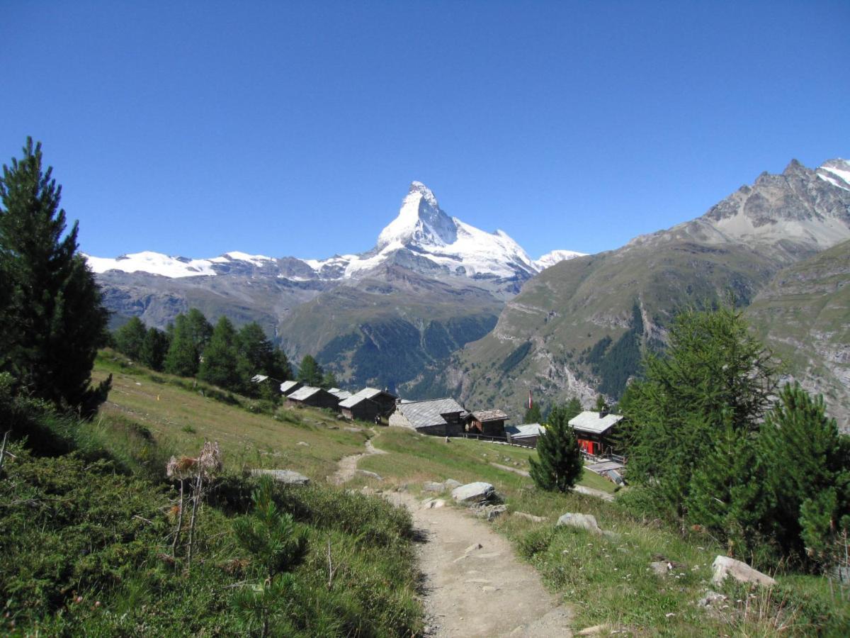 Apartment Silence-1 By Interhome Zermatt Exteriör bild