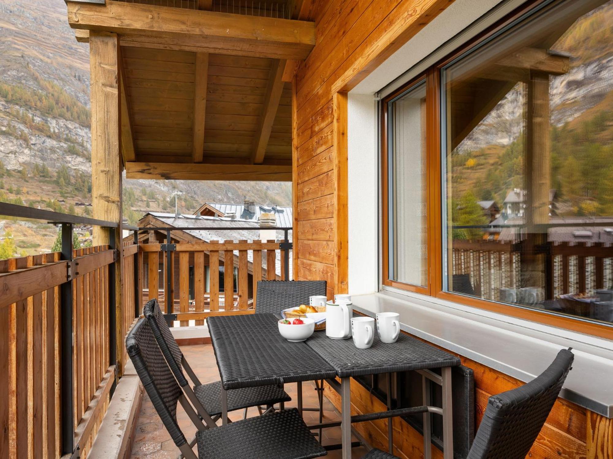 Apartment Silence-1 By Interhome Zermatt Exteriör bild